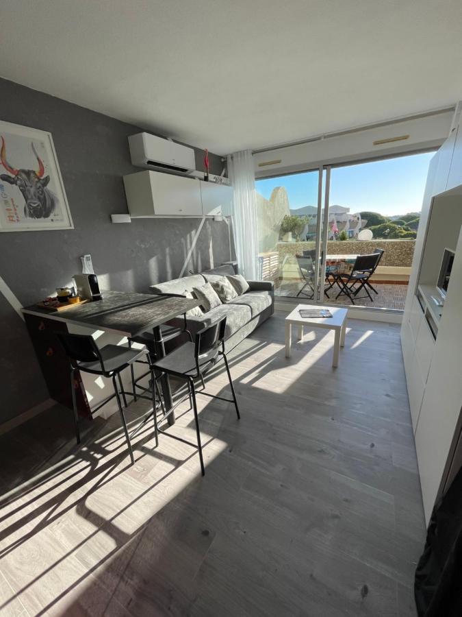 Superbe Studio, Terrasse, Piscine, Parking Le Grau-du-Roi Extérieur photo